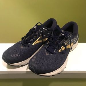 Brooks Mens Adrenaline GTS 19 Sneakers Size 15
